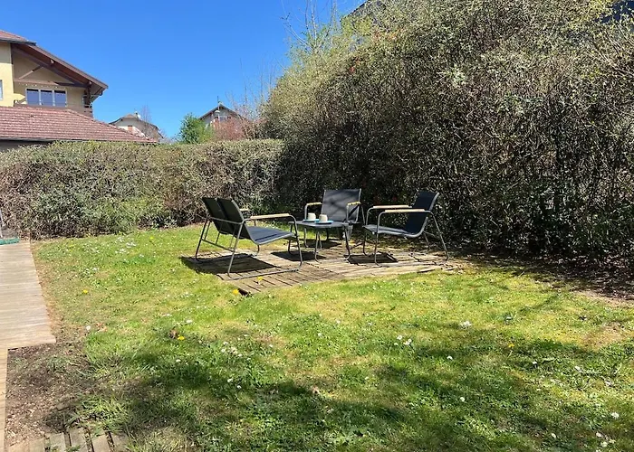 Sunny 2-room Apartment, Terrace, Garden * Annecy